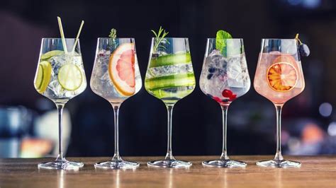 Wat is de voedingswaarde van gin en tonic .